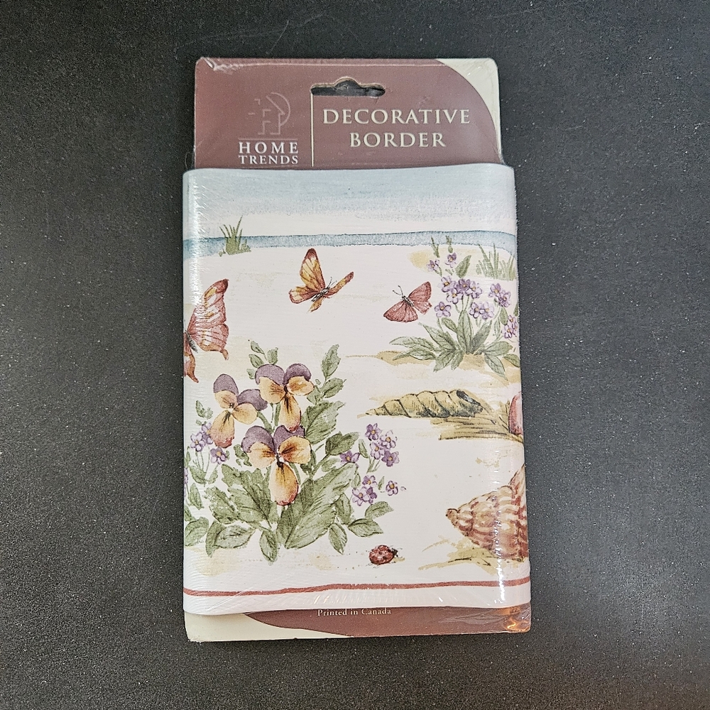 Home Trends Decorative Border At The Beach lot# 8A